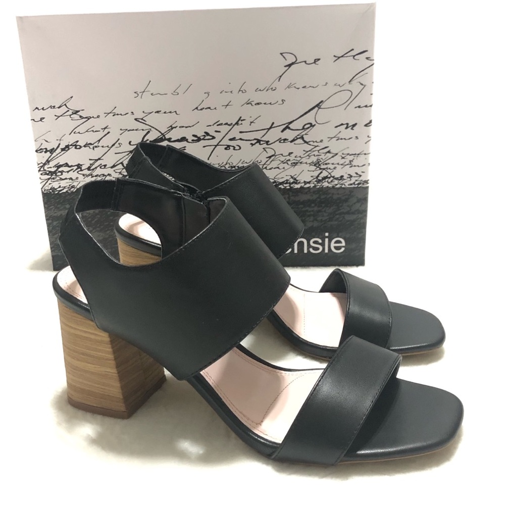 Kensie Elianna Chunky Block Heel Sandal